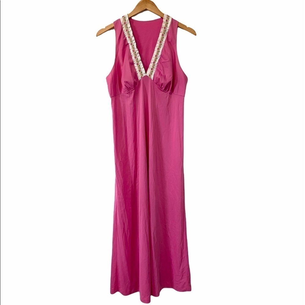 Vintage Vanity Fair Nightgown Long Maxi 60s Pink Floral Embroidery‎ Womens Small